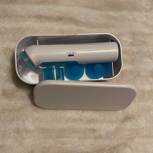 Frida electrical snot sucker with cleaner